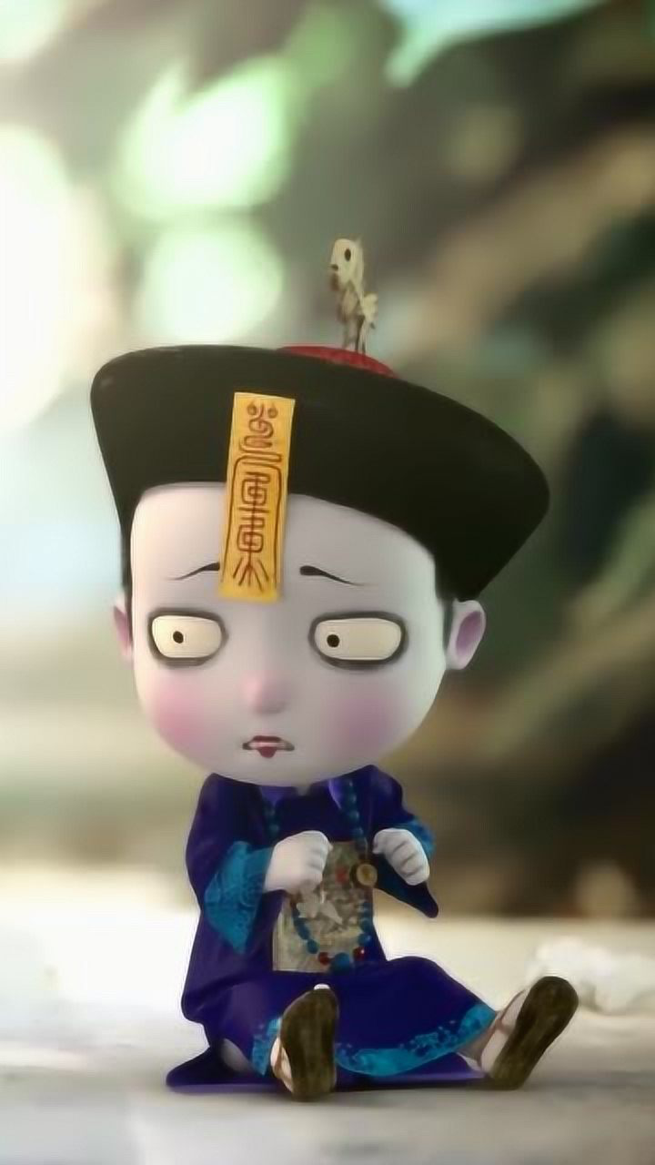 我叫僵小鱼小鱼晒衣服意外坠落重重地摔在地上太心疼了