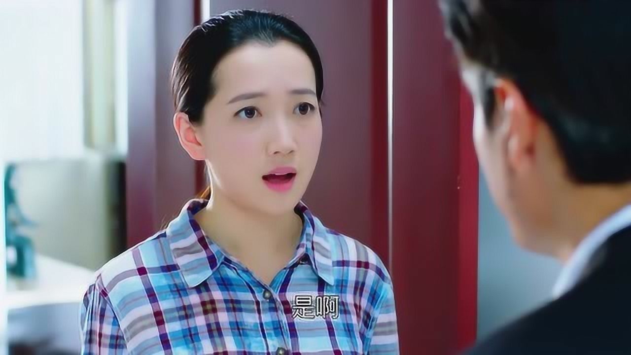 家庭秘密若冰对玉雯说出了自己对小说内容的想法玉雯很高兴