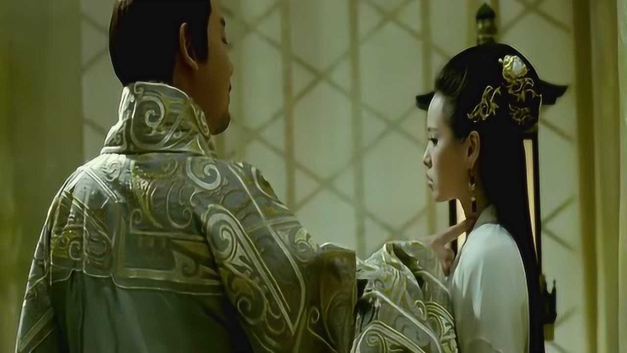 铜雀台.曹丕来到伏皇后殿内,不知道要干什么