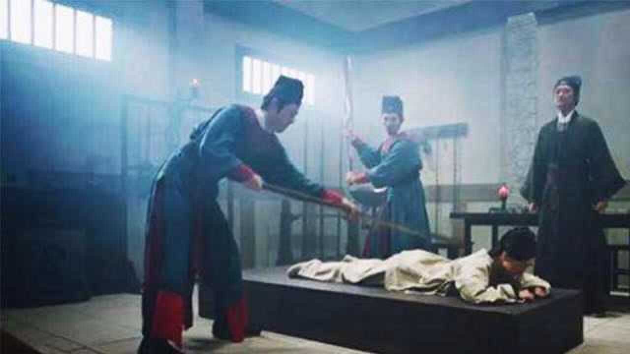 古代打板子的门道看似很普通，女人挨了板子却都会自杀_高清