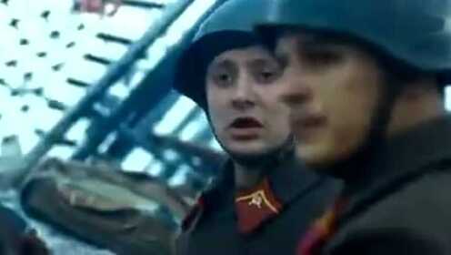 俄罗斯二战电影《烈日灼人2》,斯图卡98的微博视频