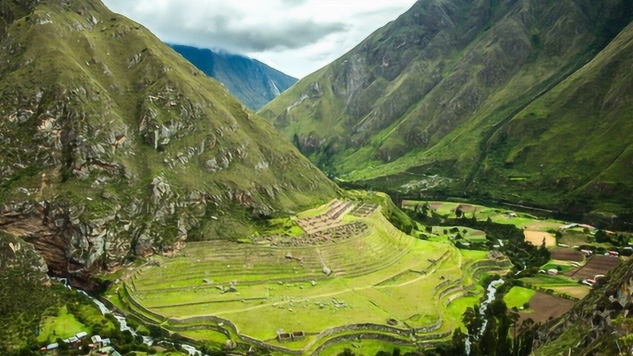 世界最深的峡谷,秘鲁安第斯山脉科尔卡峡谷