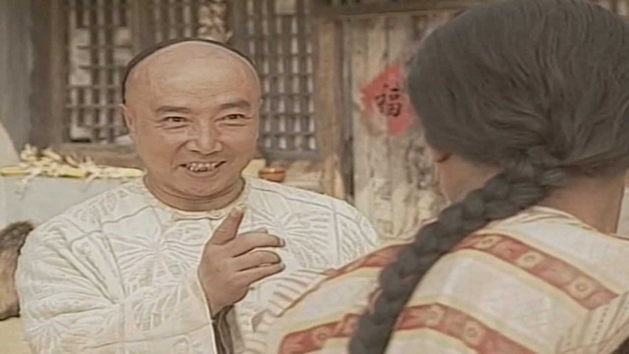太极宗师崔天霸找陈正英讨教功夫被陈正英轻松打败