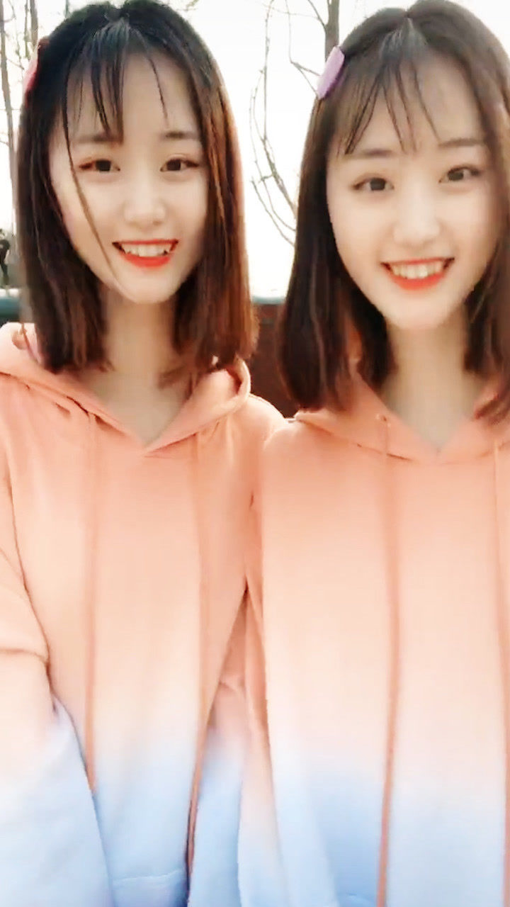 作为男人,一直很想知道,有个双胞胎的女朋友,是什么体验?