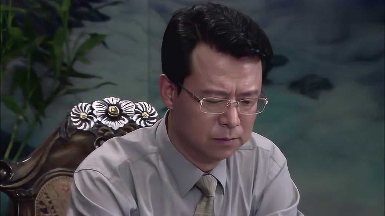 温柔的谎言:安然成了黄局长的身边人,这下何正中该何去何从?