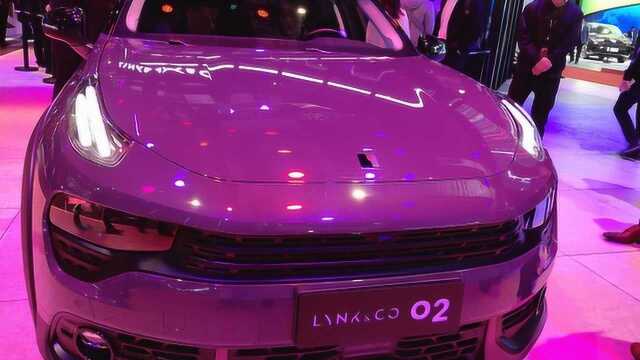 紫色涂装潮流上身的领克02现场实拍丨麻辣视频