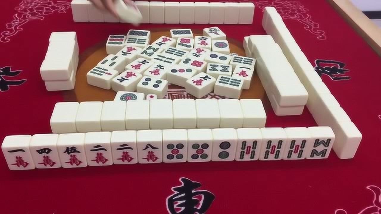 长沙麻将将将胡碰二万听牌不要小妹这打法也是醉了错过了好牌