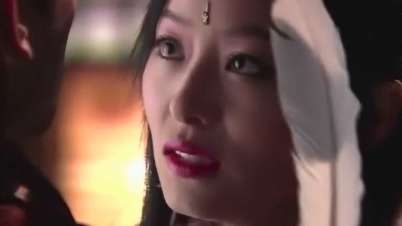 女娲传说之灵珠胡姬故意勾引卫辽将军从中拿走她的东西