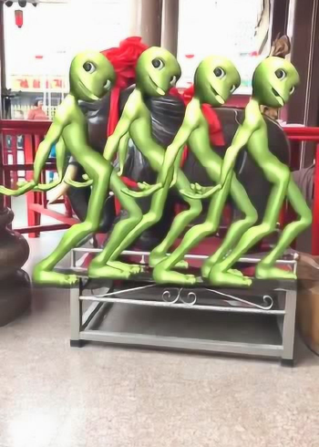 绿青蛙跳舞超酷的这动作太魔性了吧