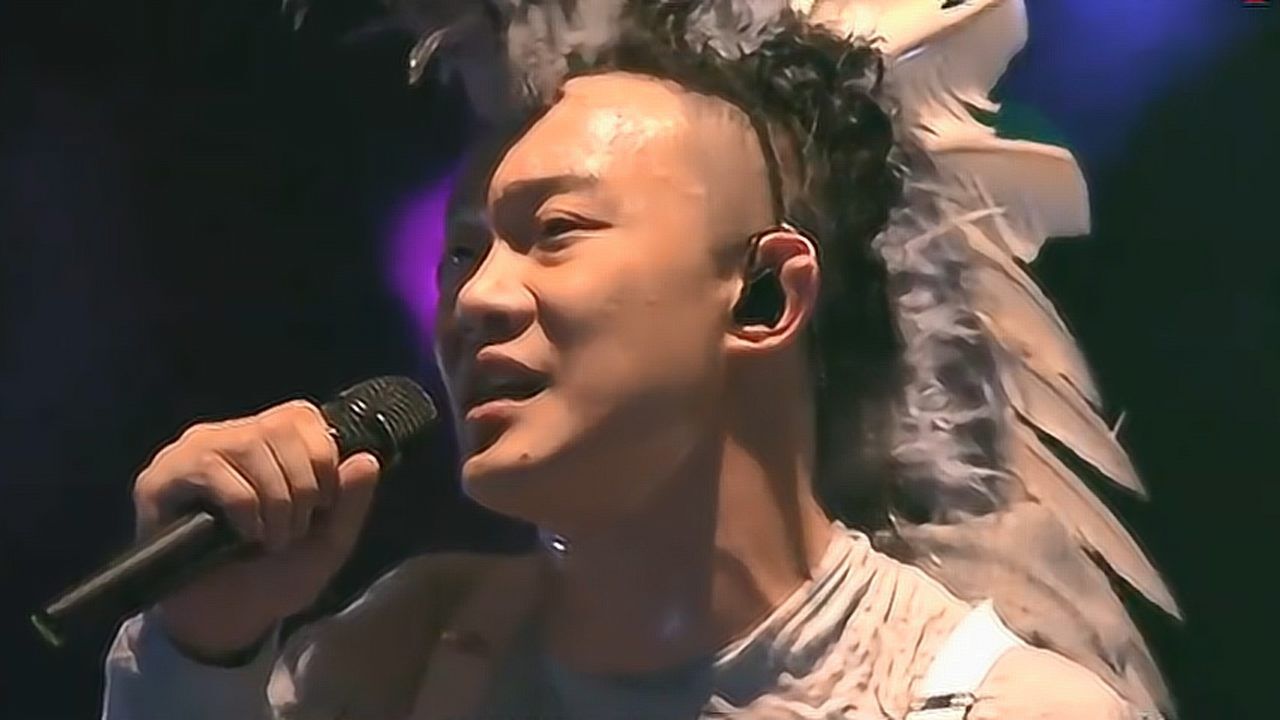 陈奕迅《陀飞轮》现场