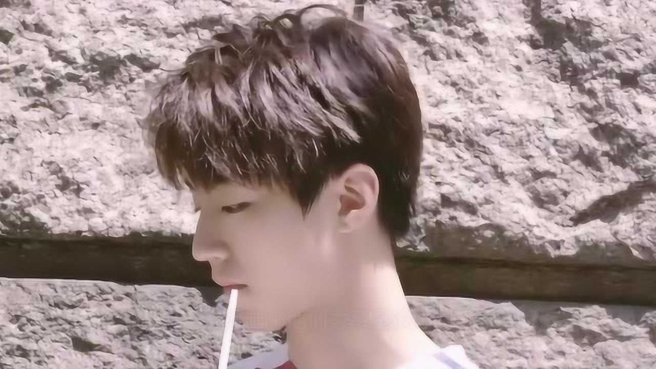 继王源吸烟事件后王俊凯也摊上事了网友这样下去要凉凉