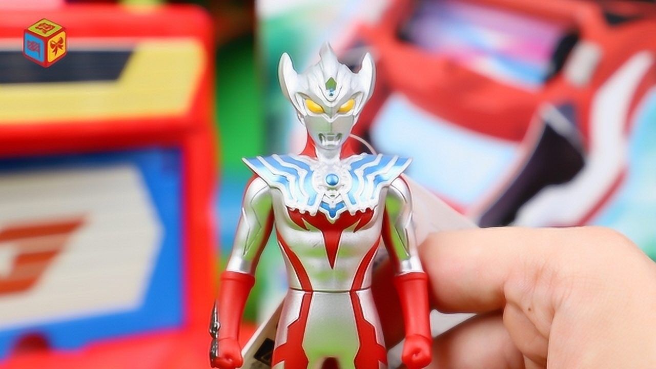 泰迦奥特曼万代软胶手办分享_高清1080p在线观看平台_腾讯视频