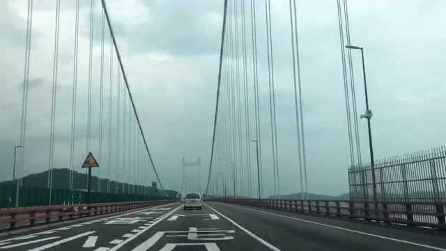 大雨即将来临时的虎门大桥风景