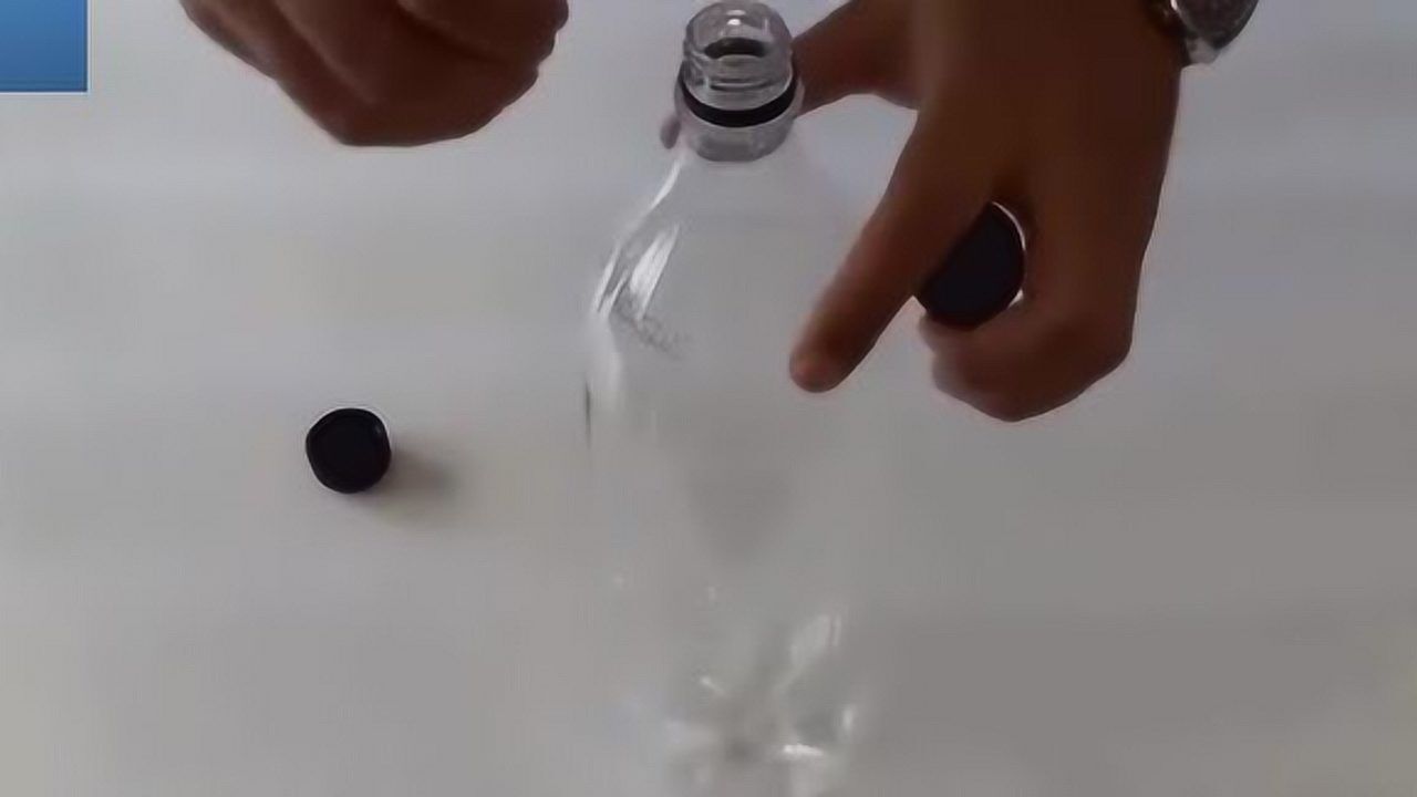 科学小实验惊喜到了在家制作一朵小云朵