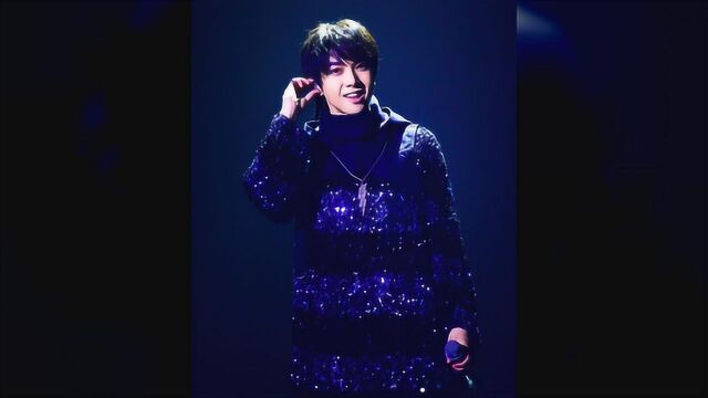 超帅华晨宇:《歌手2018》歌曲造型盘点