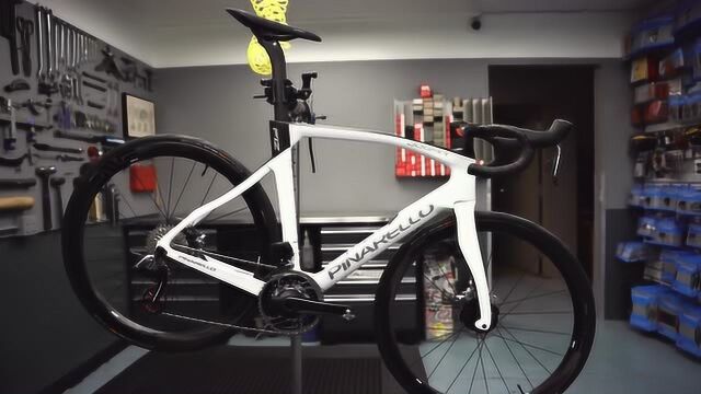 装车视频丨碟刹公路车 Pinarello Dogma F12 disk