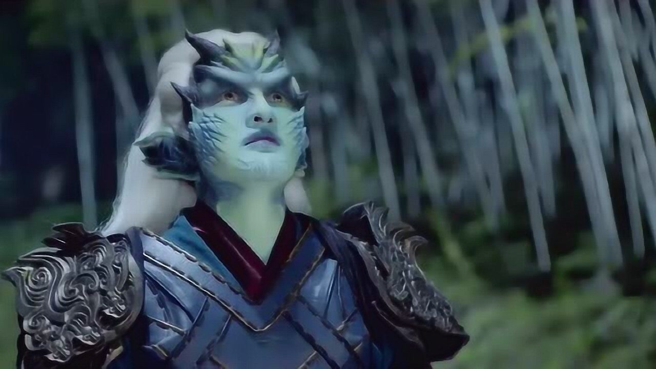 《降龙罗汉》精彩片段,道济施展降龙罗汉法相力擒恶龙敖青