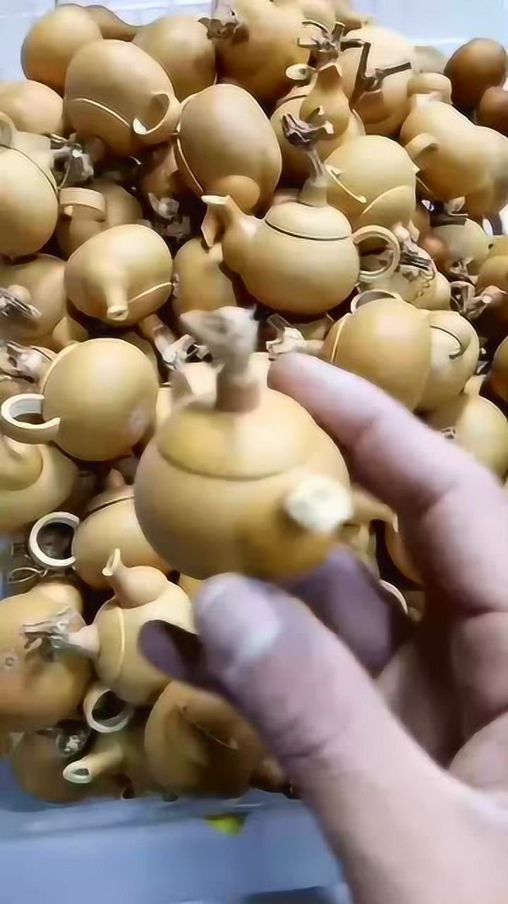 葫芦做的小茶壶这一幕让我开眼了看的我好想买一个太精致了