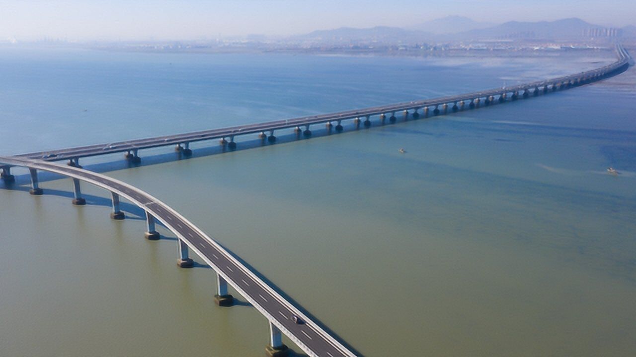 中國的驕傲!青島膠州灣大橋曾是全國最長跨海大橋