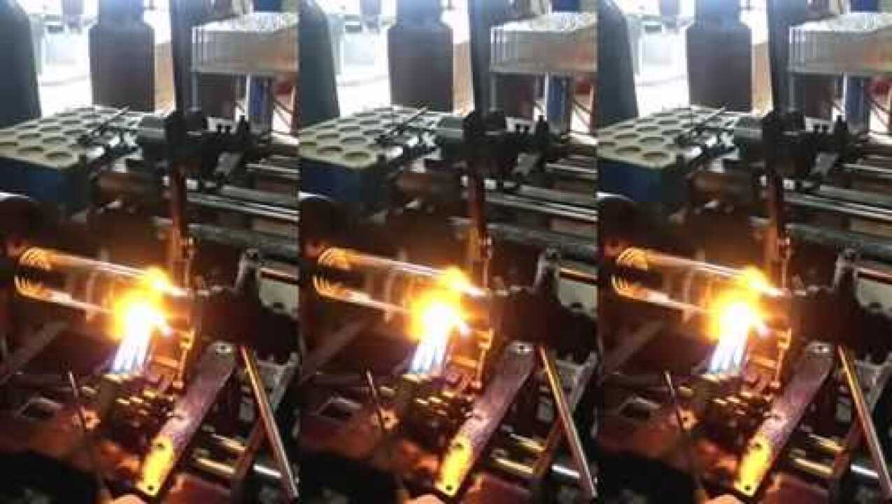 双层玻璃保温杯制作过程，你一定没见过！_高清