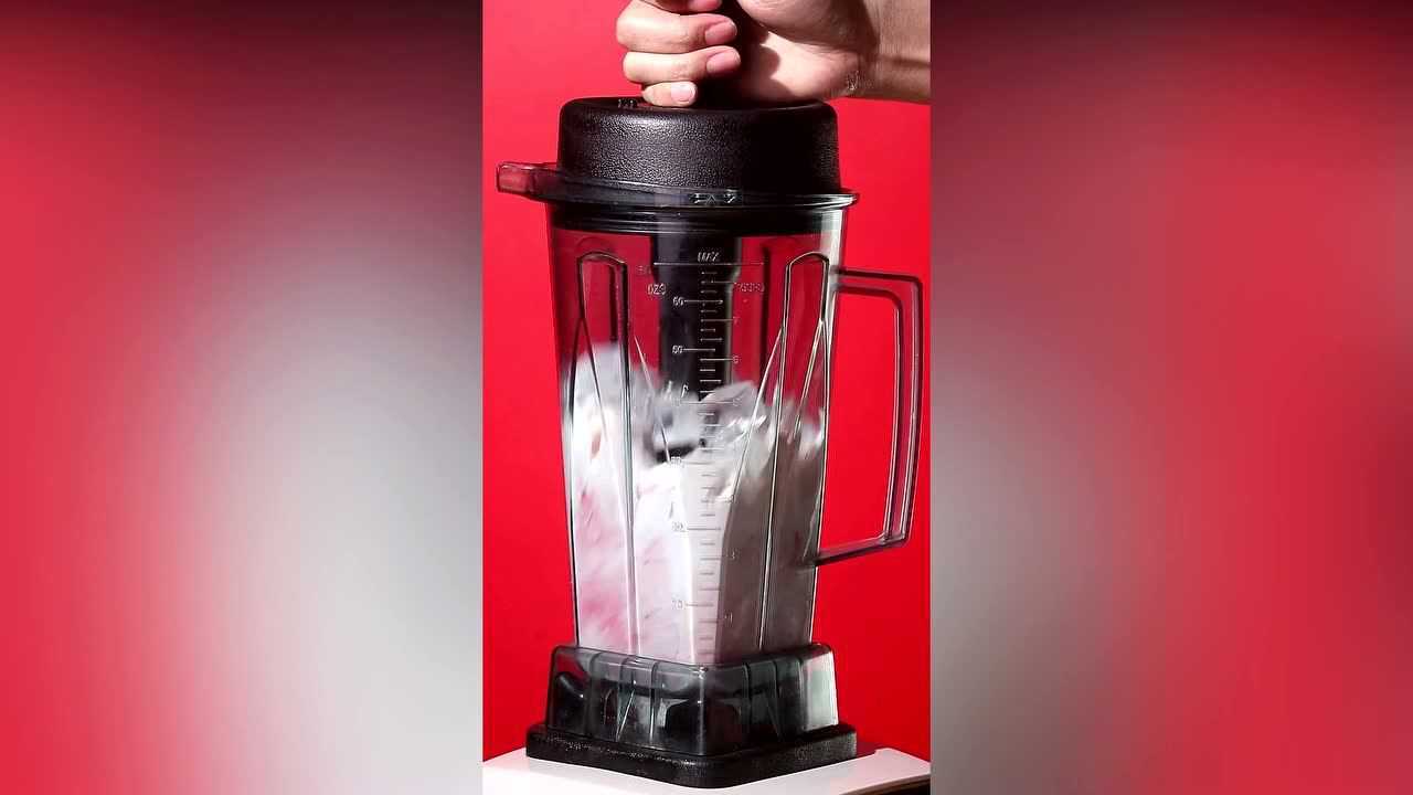 草莓酸奶波波冰