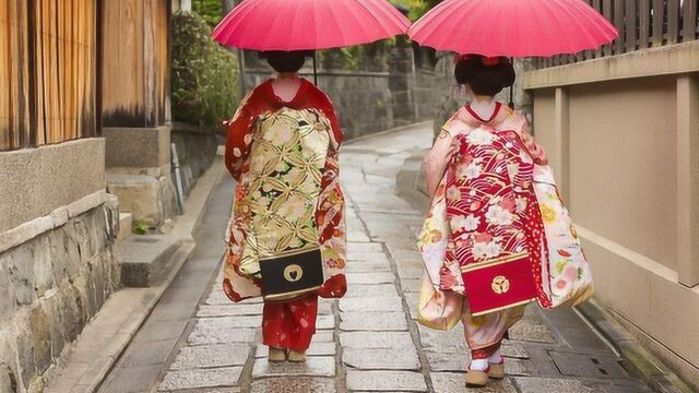 安徽马鞍山发现古墓,出土了一双一千年前的木屐,轰动了整个日本