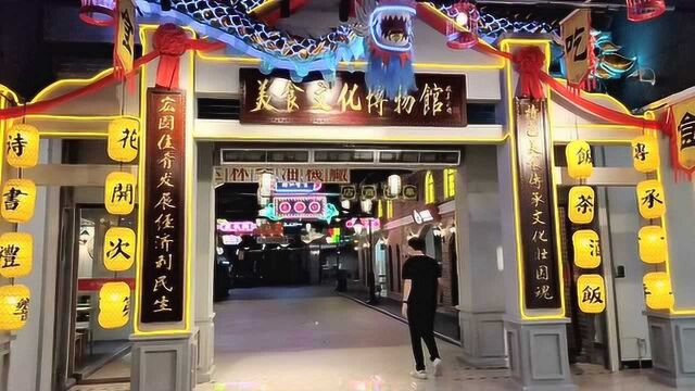 玉林这家广场缺乏人气,老板们说交不起房租,实体店难做谁的错?