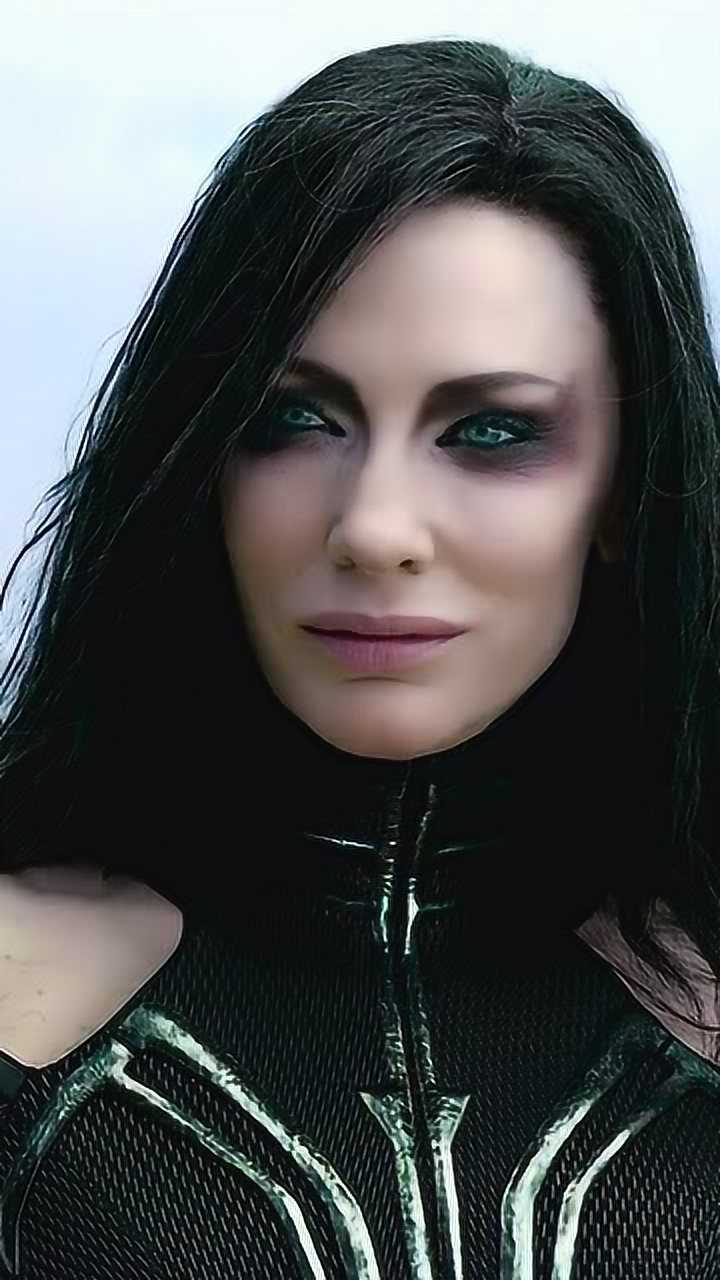 死神海拉来了准备好膝盖赶紧给女王跪下吧