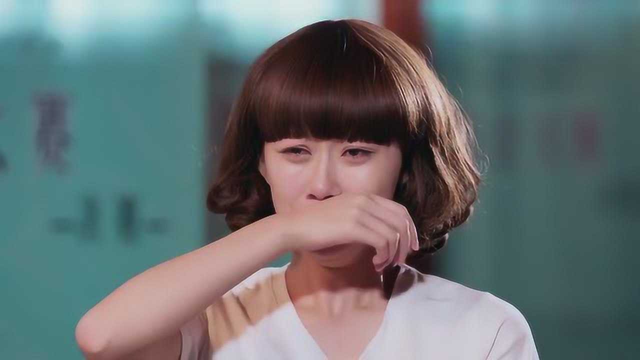 酒瓶船比赛夺冠男子跟病重女友告白尽管看不见女友感动哭了