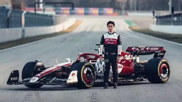 中国F1第一人:我证明了中国赛车手有能力和世界冠军同场竞技