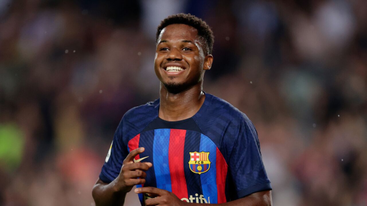 巴萨3-0马略卡!巴尔德遭飞铲导致韧带撕裂,法蒂上演梅开二度