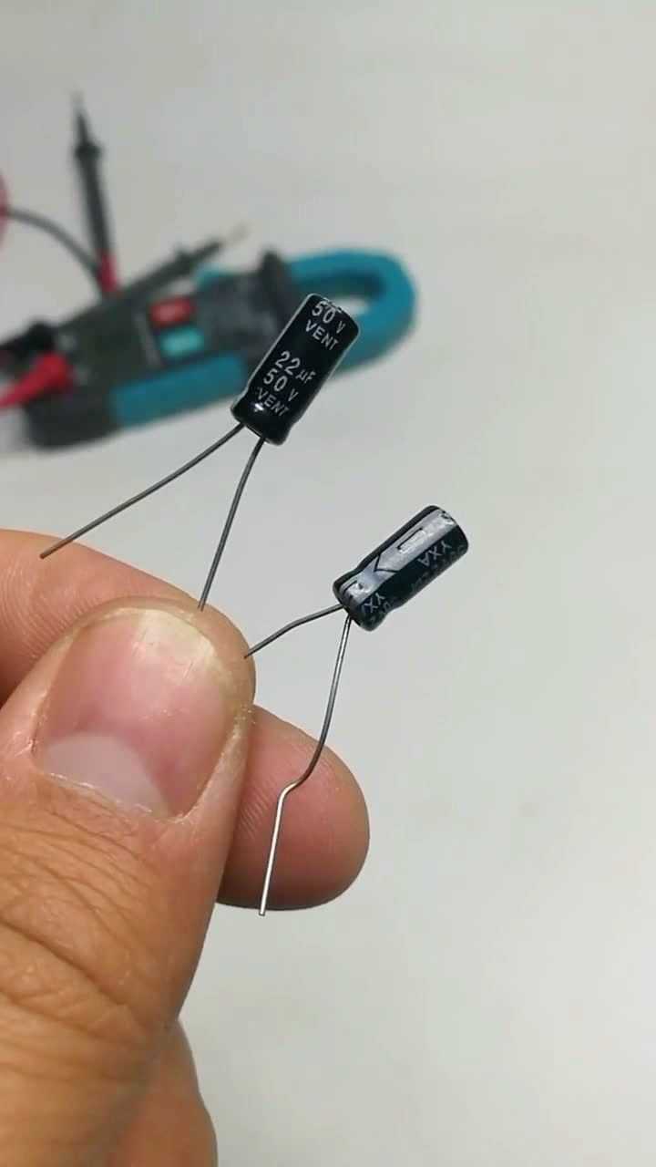 电容串联和并联后电容容量的变化