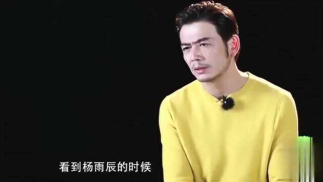 “外交”翻译Jasper中英切换毫无障碍,女儿一哭杨硕暖心开哄