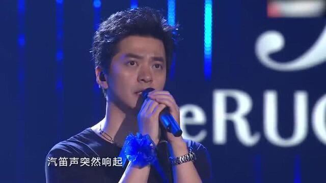 李健演唱《车站》深情演唱感动众人!