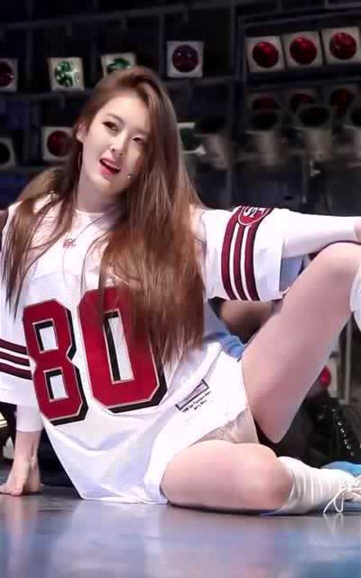 饭拍韩国女团姑娘眼神妩媚看一眼就沉醉其中