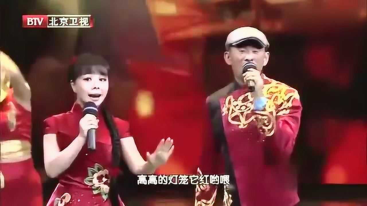 王二妮和阿宝深情合唱张灯结彩旋律欢快好听喜庆