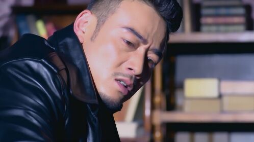 速看潜伏在黎明之前第43集戴佩秋惨死敌手战守安惊窥天击