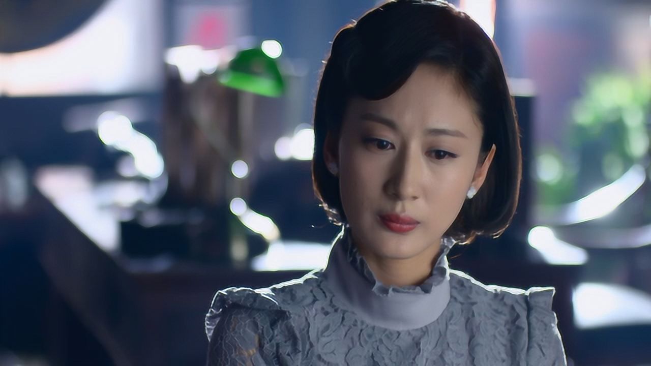 速看潜伏在黎明之前第41集战氏夫妇联手潜伏戴佩秋孤军奋战