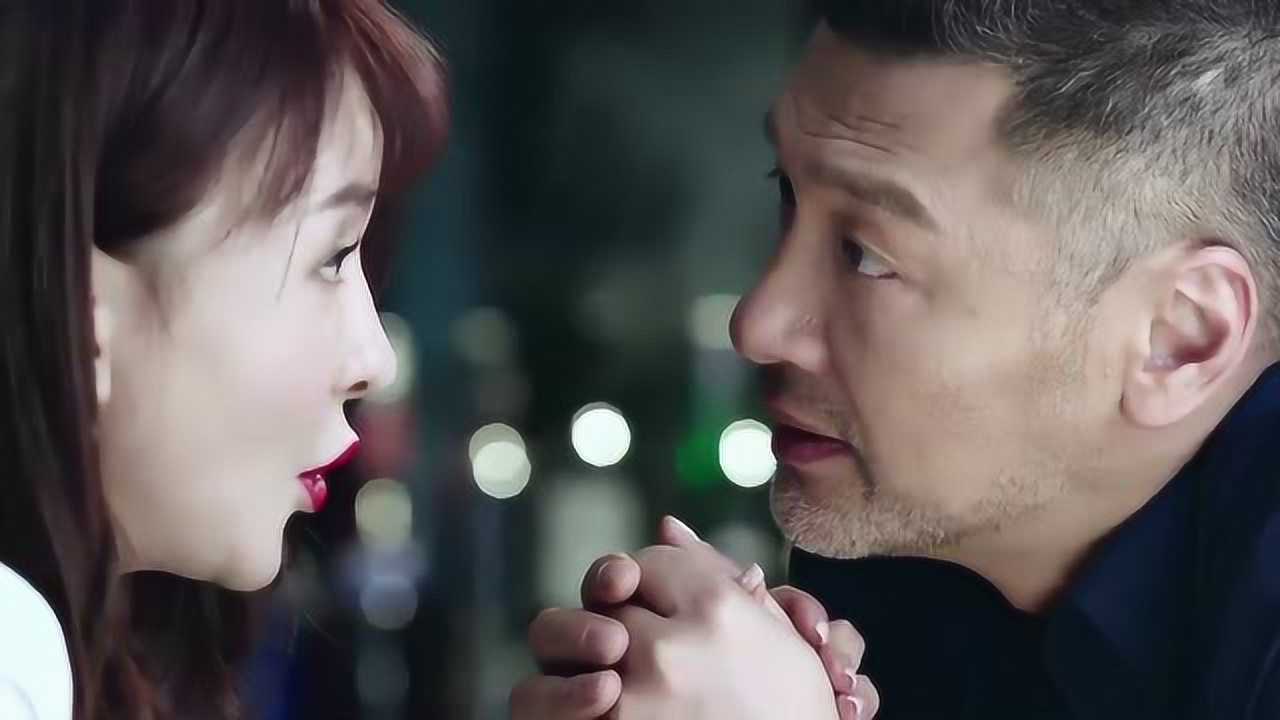 赵蕾在酒店门口看到,丈夫和柳丹丹亲吻告别,她崩溃了!