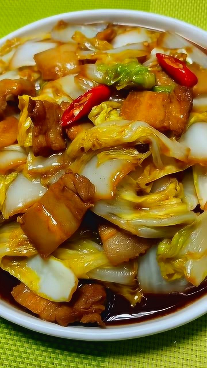 娃娃菜炒五花肉,真的是绝配啊