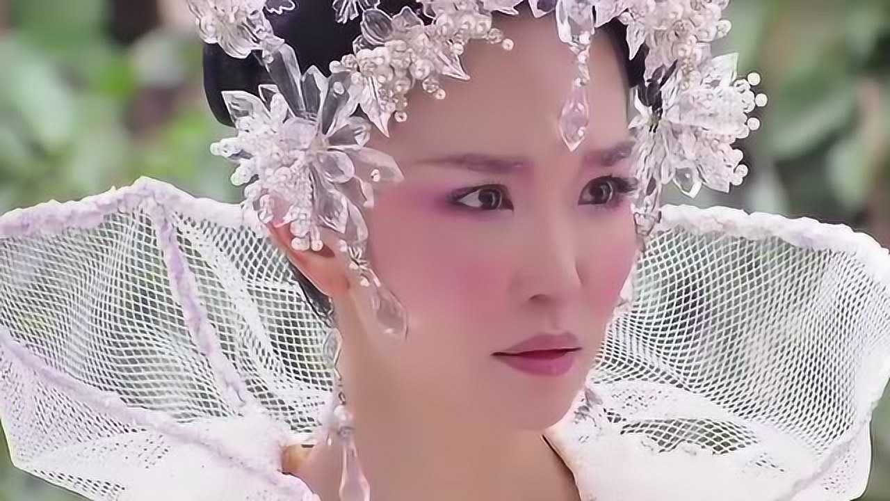 活佛济公白雪找到闫涛的下落雪柔急忙问她很着急