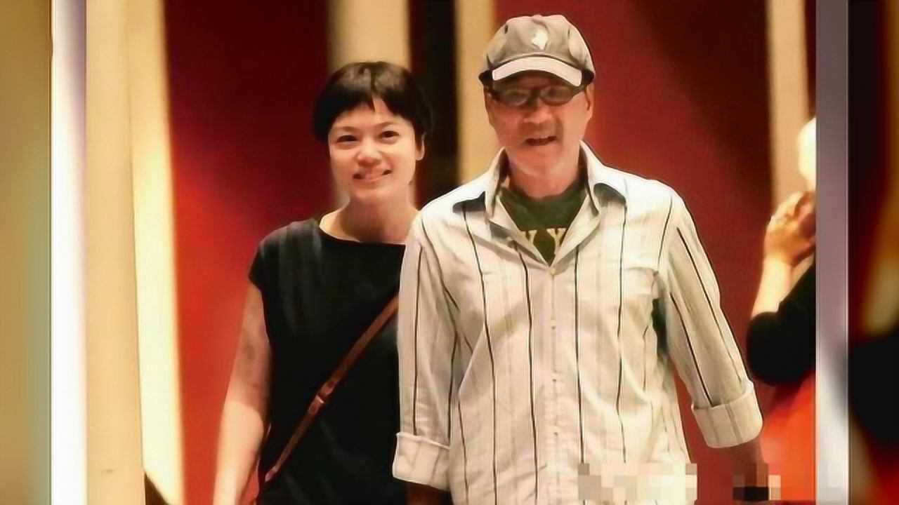 李宗盛与第三位妻子千惠逛小店引热议,精神抖擞甜蜜蜜