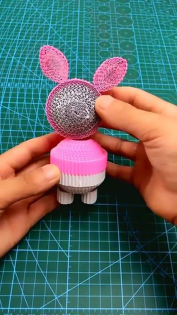 手工制作可爱的小兔子模型做法其实很简单