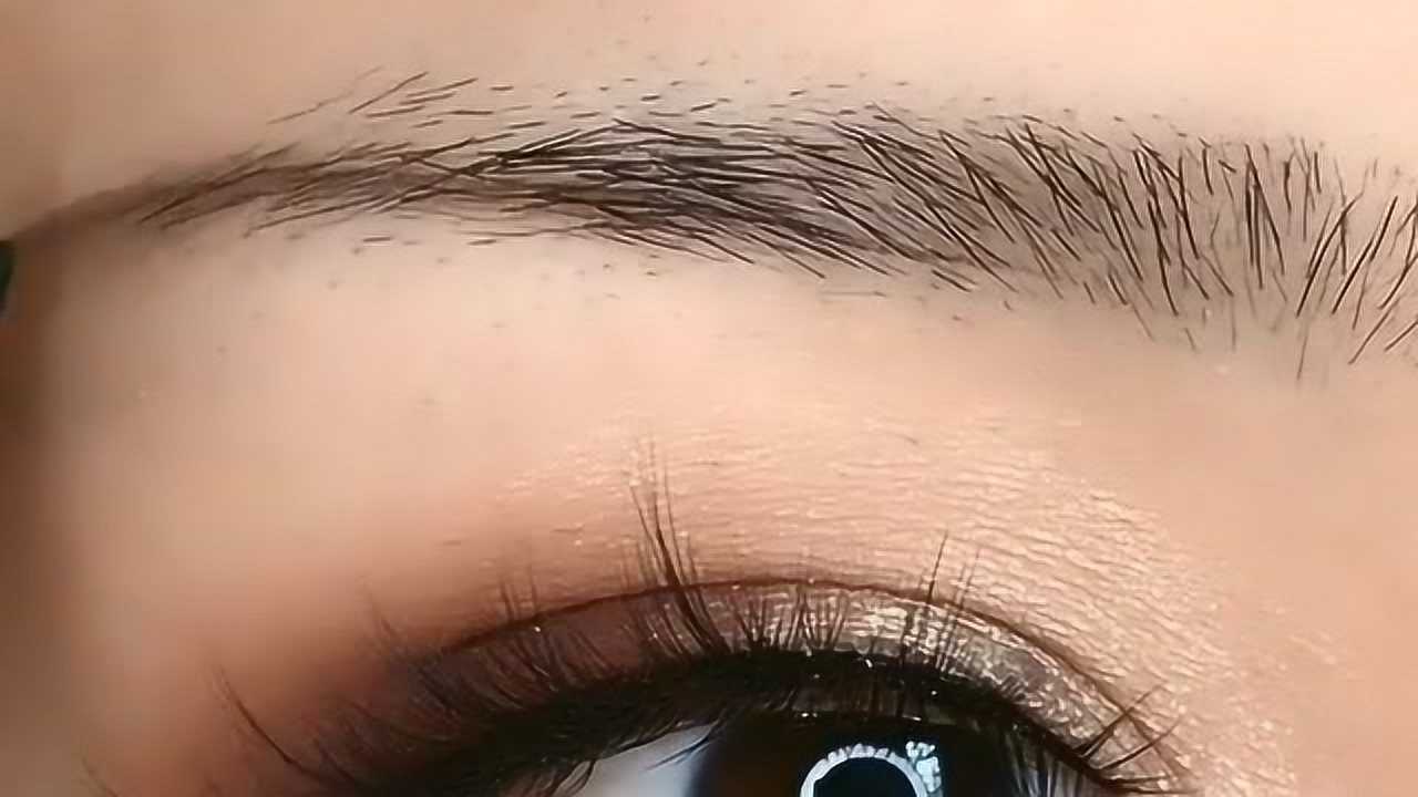 欧洲挑眉这样画,超级简单又好看