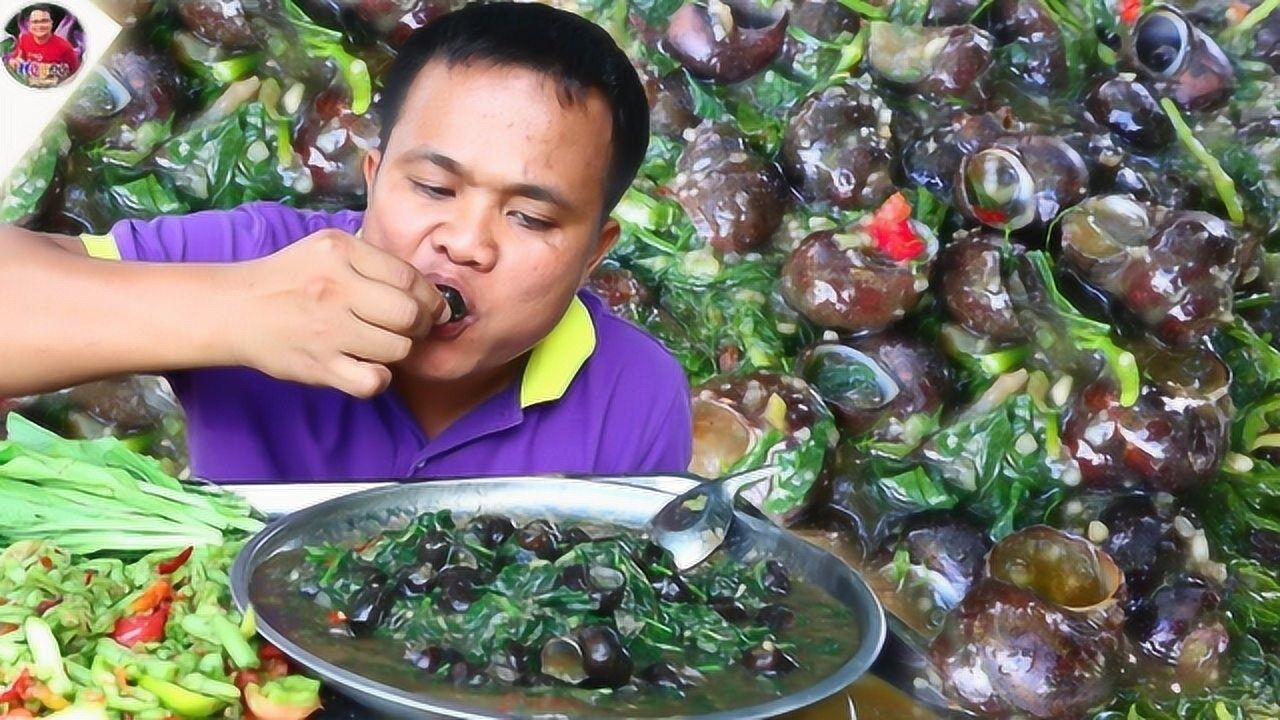 泰国萨瓦迪卡小黑最新吃播视频田螺蔬菜大餐