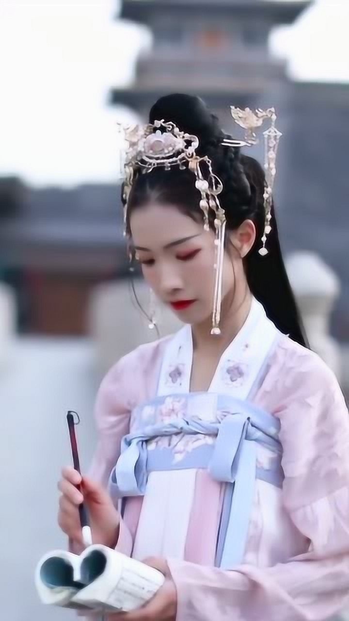 汉服模特,汉尚华莲御用模特,十里