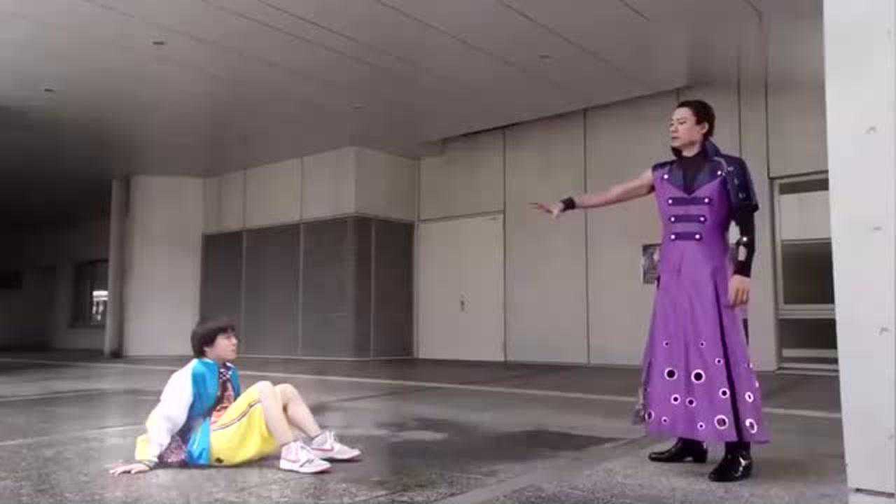 假面骑士经典时王大道克己变身假面骑士永骑不死之身又回来了