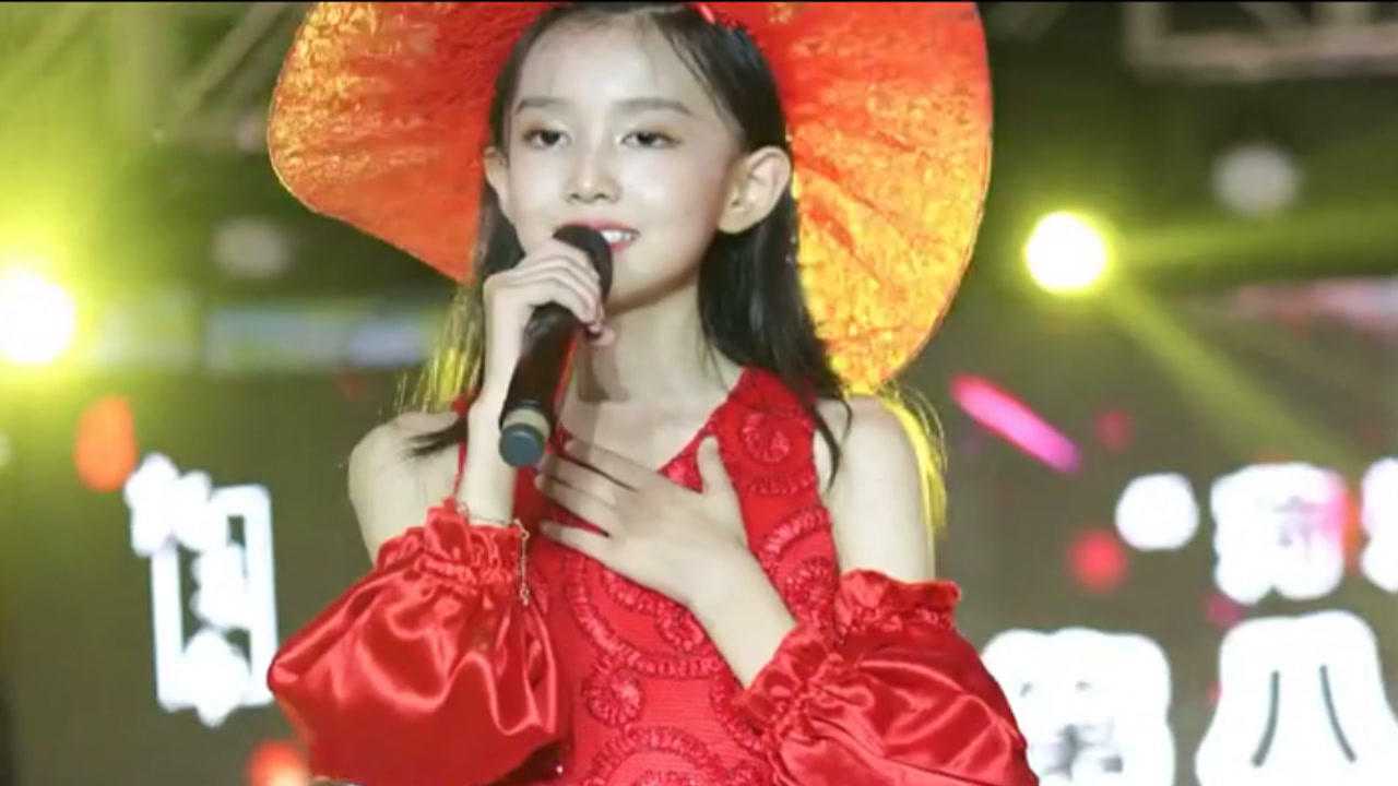 童模宋小睿一首舞台版的明天你好好听到心坎里了