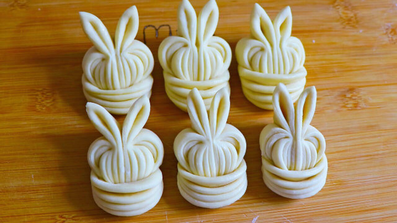 教你做创意的小兔子花卷,造型新颖层次多,做法太妙了