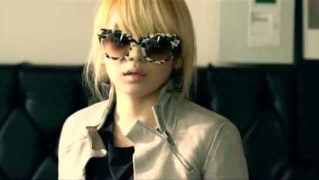 韩国(2NE1)走远MV